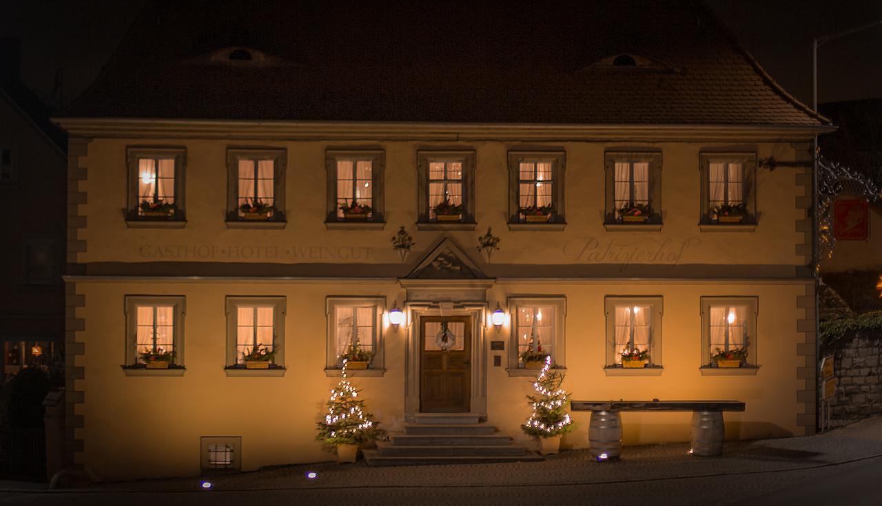 Der Patrizierhof - Weingut Gasthof Hotel - Familie Grebner Grosslangheim المظهر الخارجي الصورة
